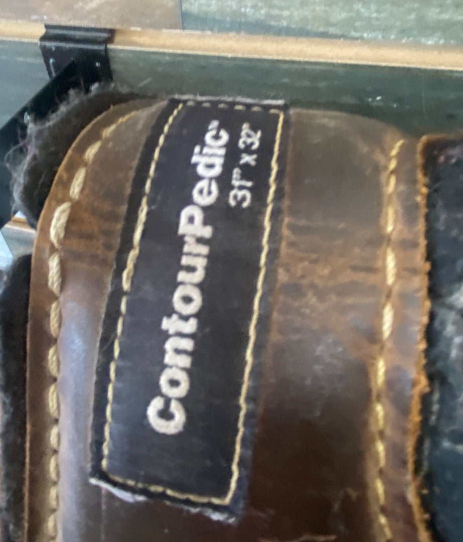 USED Classic Equine Contour Pedic, Wither Relief