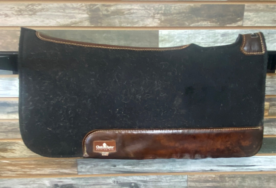 USED Classic Equine Contour Pedic, Wither Relief