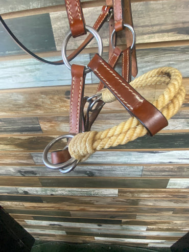 USED  Bitless Bridle with Rawhide Noseband Horse Medium Oil