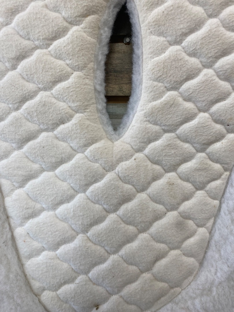 USED Half Pad with Wither Cut Out