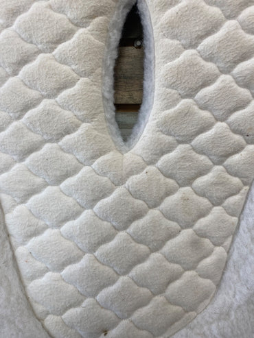 USED Half Pad with Wither Cut Out