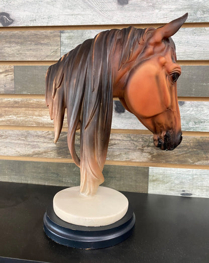 USED  Bay w/Blaze Horse Head Statue 14" Bay