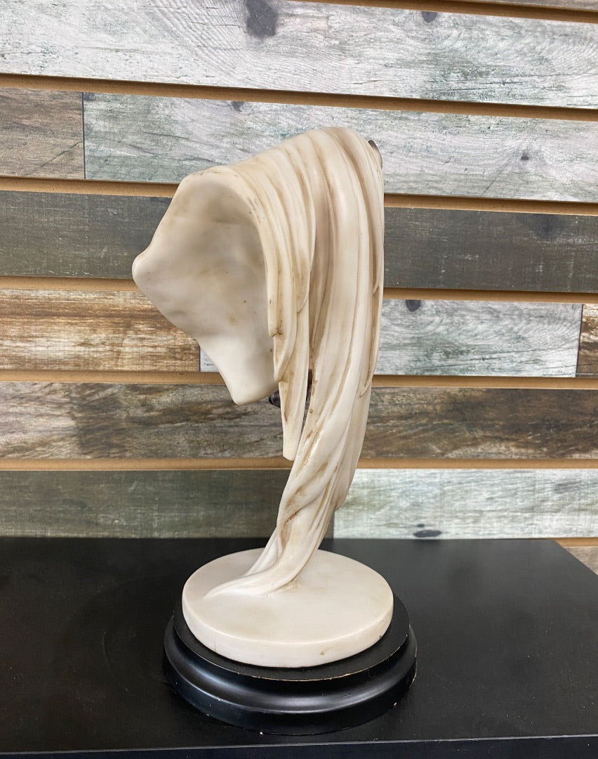 USED  Grey Horse Head Statue 14" Grey