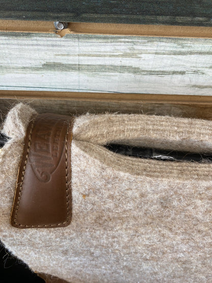 USED Weaver Wool Pad with Leather Wears 30x30 Tan