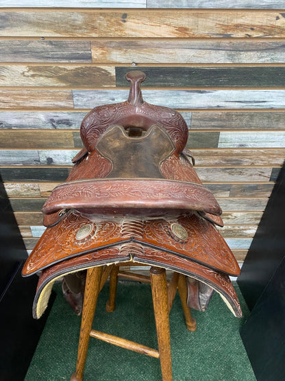 USED D&D Saddlery Western Trail Saddle 15" Medium Oil
