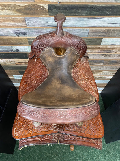 USED D&D Saddlery Western Trail Saddle 15" Medium Oil