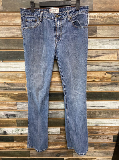 USED Levis Stretch Lowrise Bootcut 10 Medium Wash