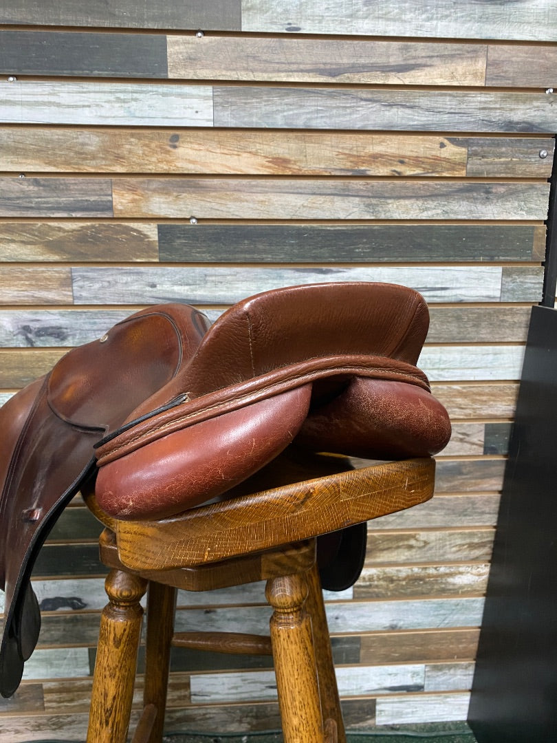 USED Crosby Equilibrium DSL Close Contact English Saddle 17.5" Havana