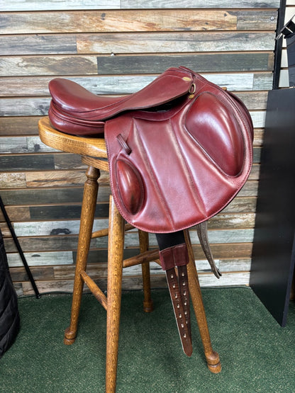 USED Kentaur 'Eventer' Cross-Country Saddle 16.5" Mahogany