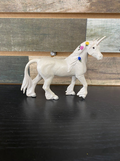 USED  Unicorn Horse Figure