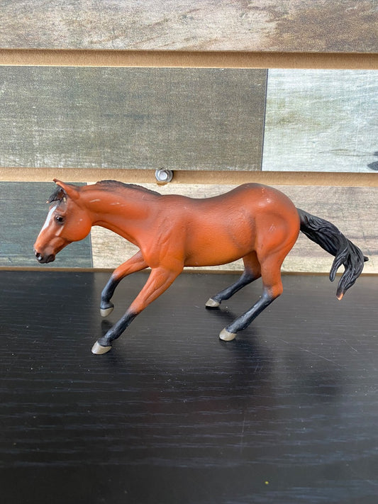 USED  Breyer Collect A Quarter Horse Bay
