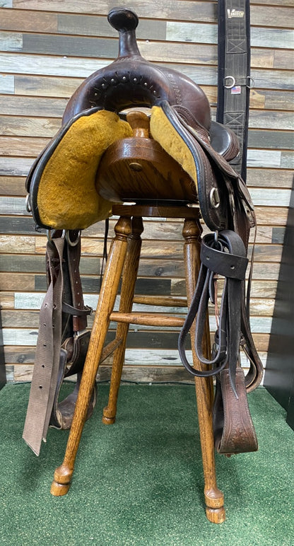 USED Circle Y Western Park & Trail Saddle