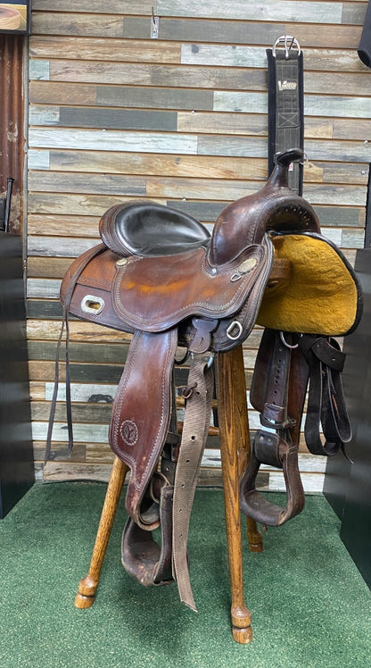 USED Circle Y Western Park & Trail Saddle