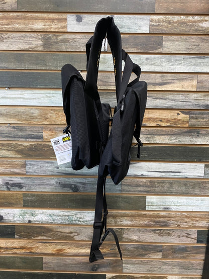 USED outfitters supply NWT Trail Max saddle bag Large Black