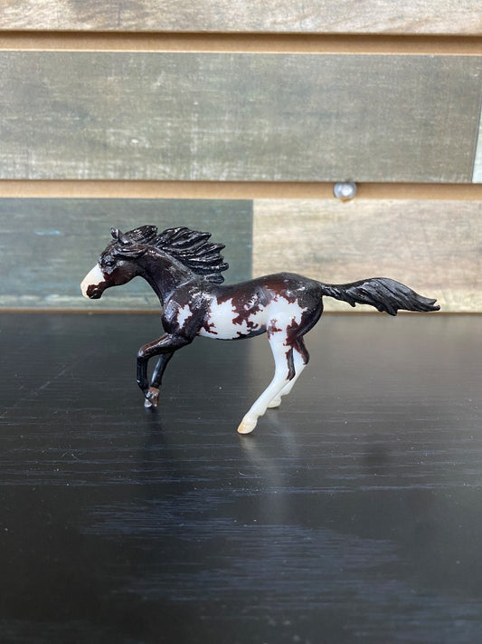 USED Breyer 2016 Single-Day Stablemate "Sao Paulo" | CUSTOM GLOSS, #71135