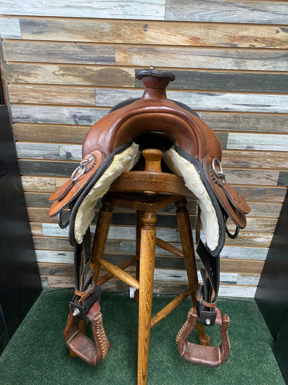 USED Grest Ridge Saddlery Trail Saddle 16.5 Medium Oil/Black