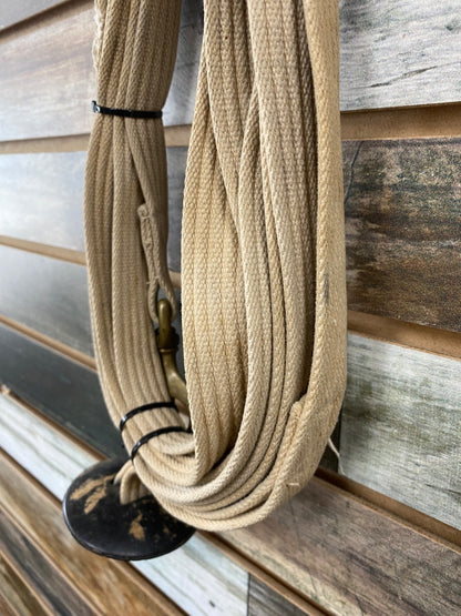 USED  Lunge Line  Cream