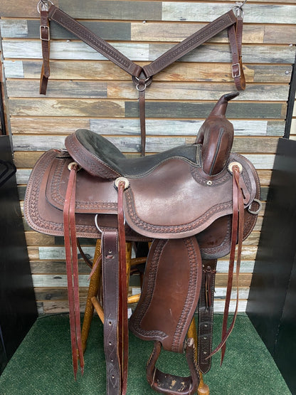 USED Riders Choice Western Trail Saddle 15" Dark Oil