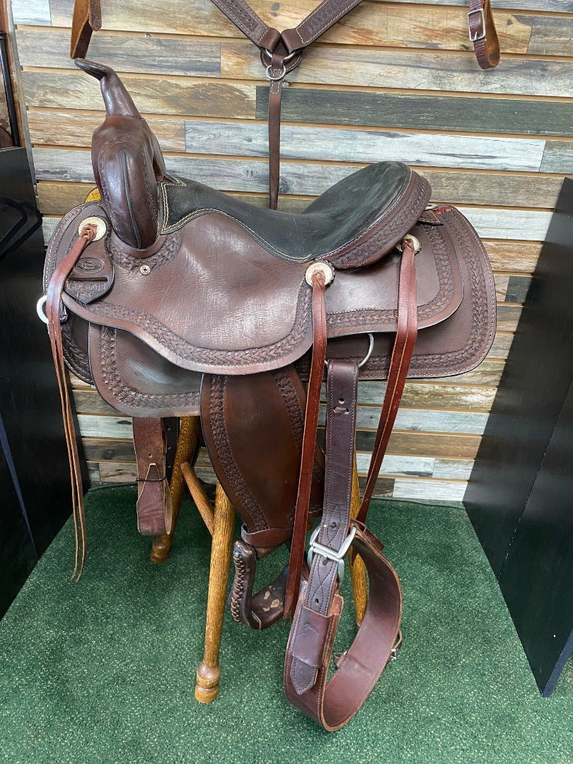 USED Riders Choice Western Trail Saddle 15" Dark Oil