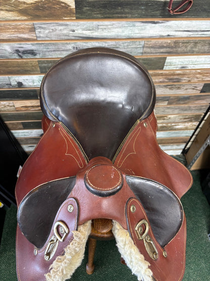 USED  Australian Saddle 15" Medium Oil & Black