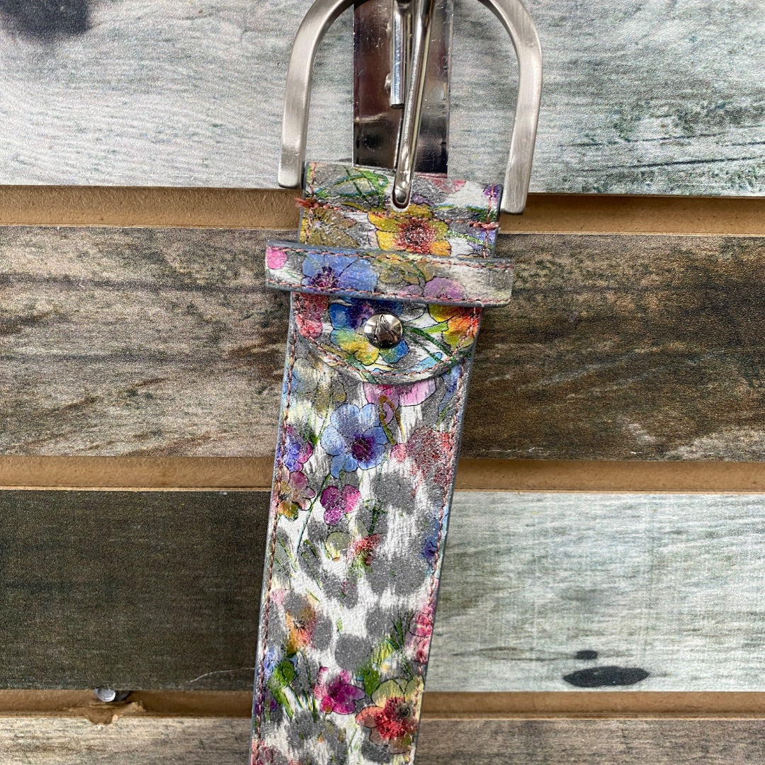 USED Tailored Sportsman Ladies English Belt Floarl Medium Multicolor