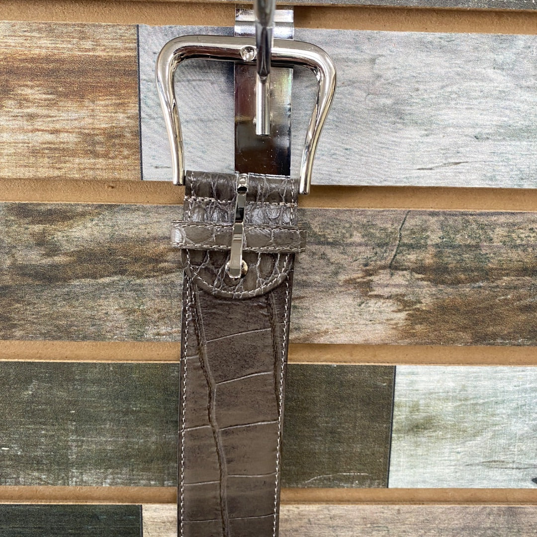 USED Tailored Sportsman Ladies English Belt Gator Medium Grey
