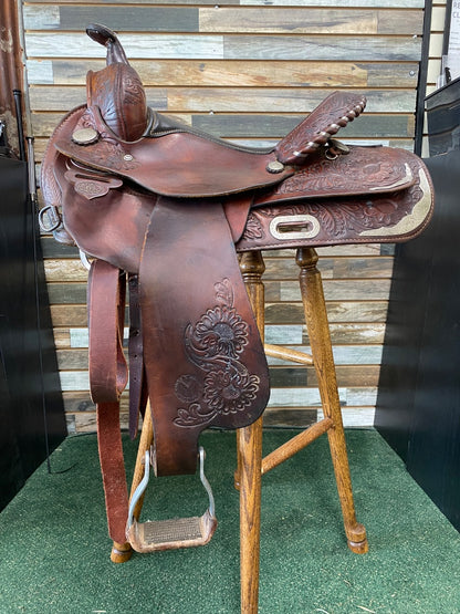 USED Circle Y Park & Trail Saddle 14" Heavy Oil