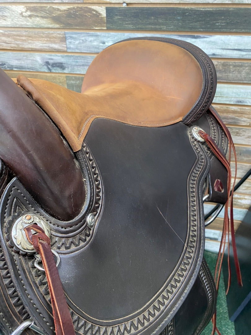 USED Circle Y Grey Forest Trail Saddle 16" Chocolate