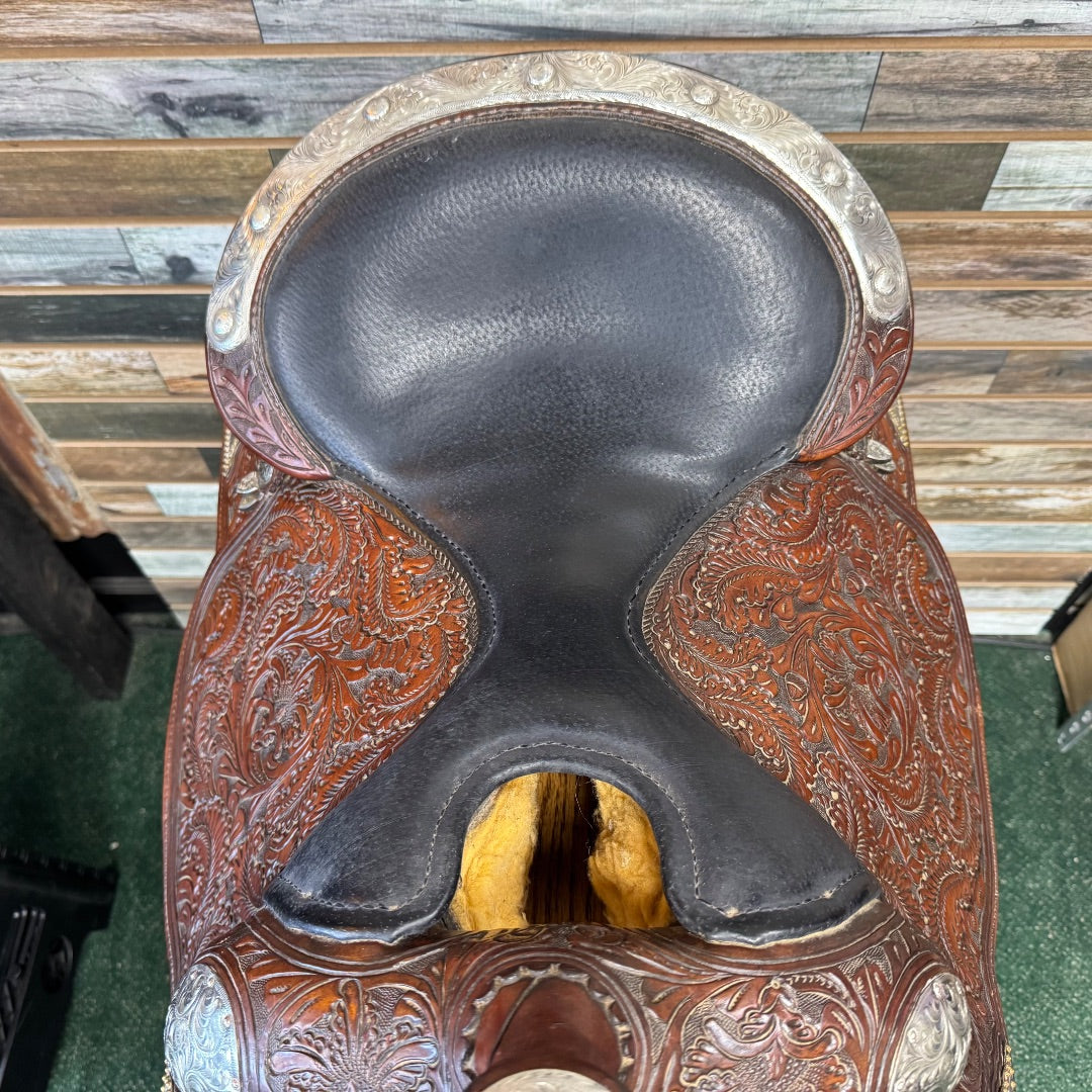 USED  Show Saddle with Matching Breast Collar 16.5" x 20.5" Brown