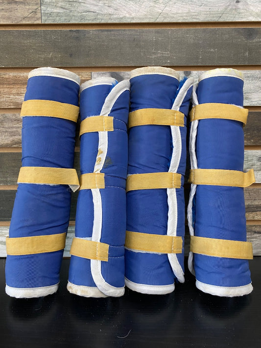 USED  Set of 4 Fleece Standing Wraps  Blue