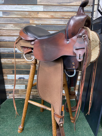 USED High Horse by Circle Y El Campo Gaited Trail Saddle 16" Walnut