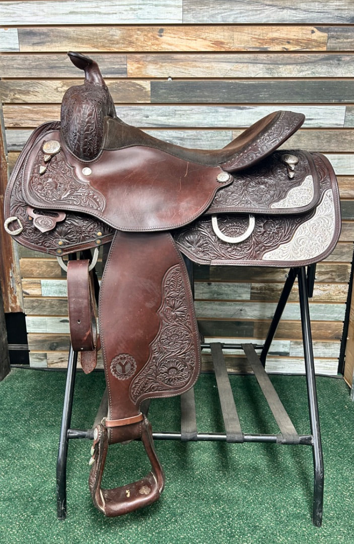 USED Circle Y Western Saddles 16" Dark Oil