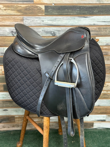 USED Rembrandt Dressage Saddle 17" Black