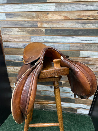 USED Stubben Post Contact 16" Havanna