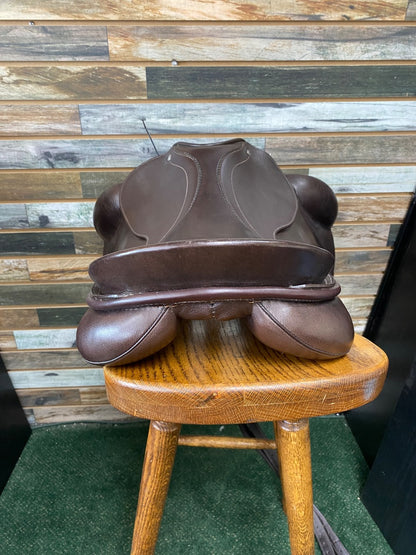 USED Passier Avior Jump Saddle with Stirrup Leathers 17" Havana