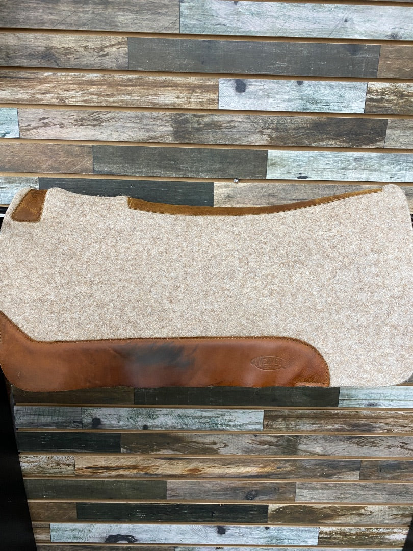 USED Weaver Contoured Wool Blend Felt Saddle Pad 1"