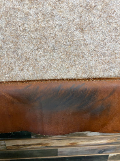 USED Weaver Contoured Wool Blend Felt Saddle Pad 1"
