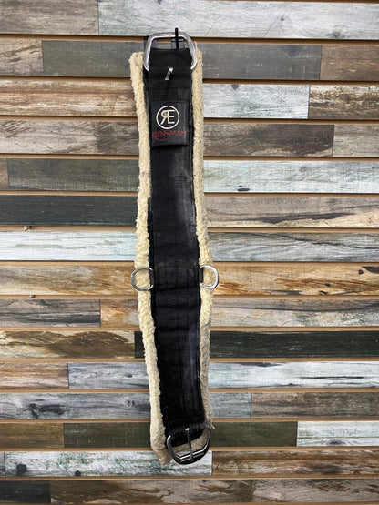 USED Reinsman Fleece Adjustable Velcro Cinch 32"