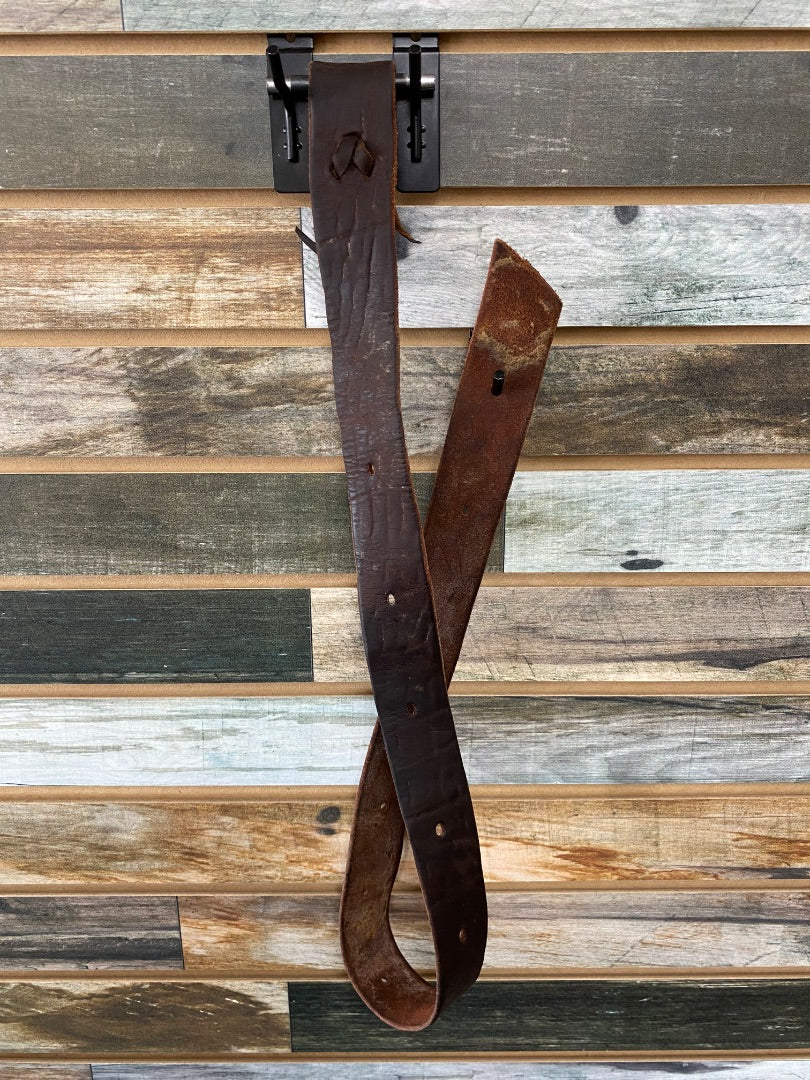 USED  Short Leather Latigo
