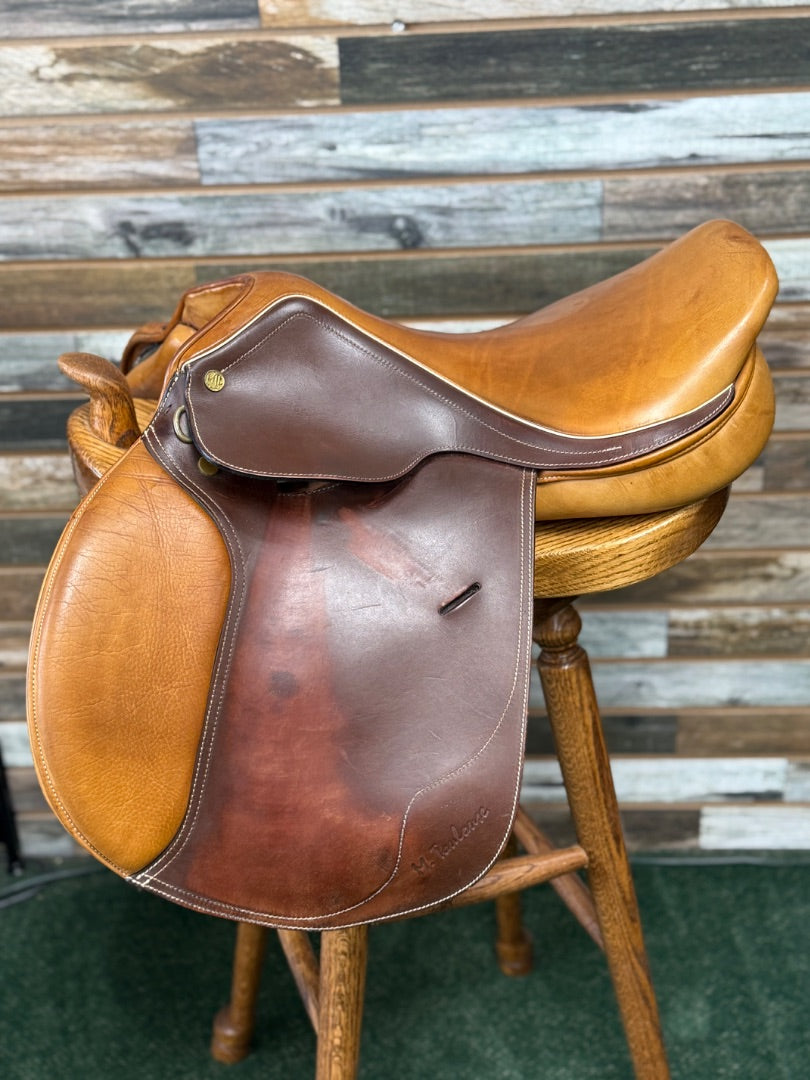 USED 17" M. Toulouse Two-Toned Hunter/Jumper Saddle