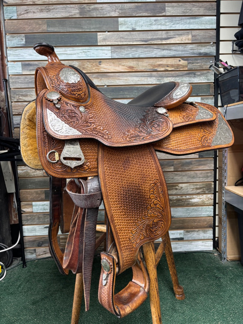 USED Dale Chavez Custom Show Saddle 16" Light Oil