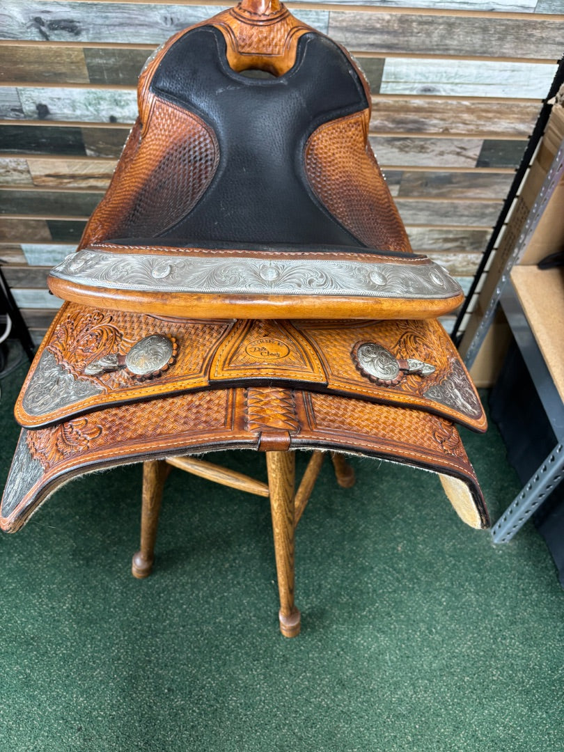 USED Dale Chavez Custom Show Saddle 16" Light Oil