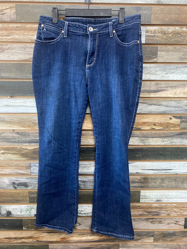 USED Aura Boot Cut 12 Short Blue