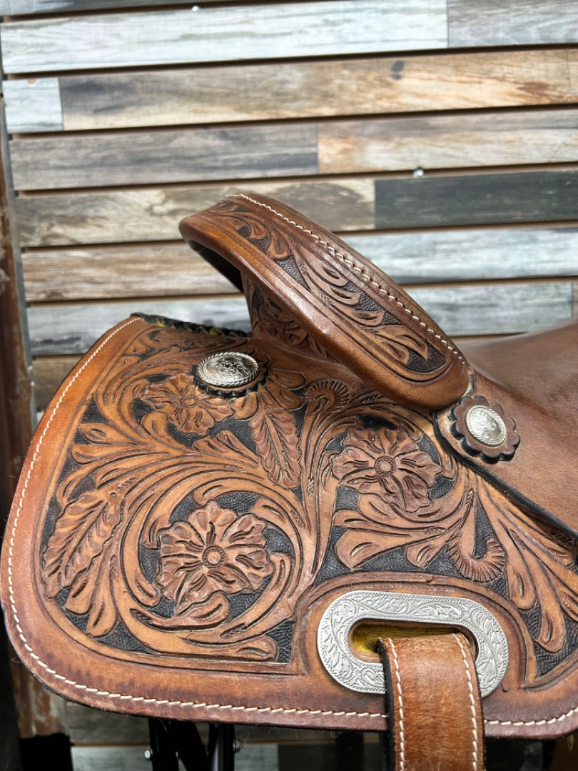 USED  Ranch Saddle 15.5" Dark Oil