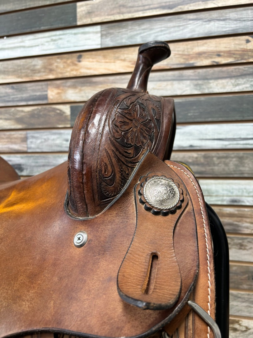 USED  Ranch Saddle 15.5" Dark Oil