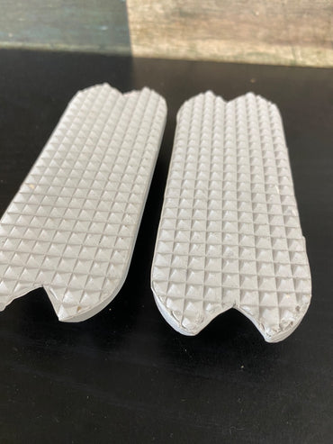USED  Stirrup Pads 4 1/2” Grey