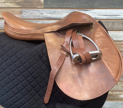 USED Ashland Close Contact English Saddle 17.5" Havana