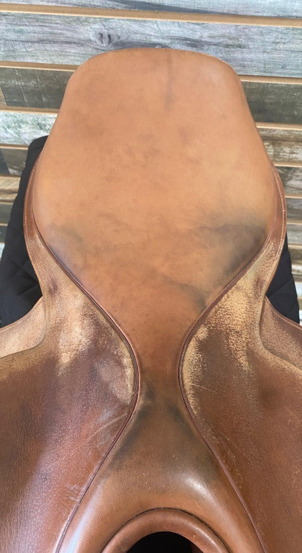 USED Ashland Close Contact English Saddle 17.5" Havana