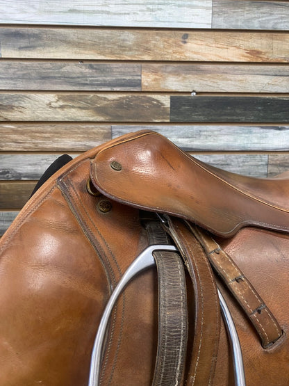 USED Crosby Close Contact English Saddle 17" Havana