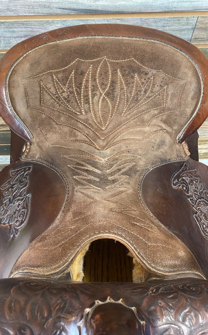 USED Big Horn Bananza Trail Saddle  Dark Oil